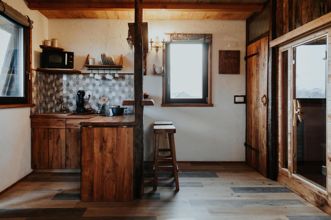Treehouse Drevesna Hiska Strkovo Gnezdo Ranc Jures Hotel Лютомер Екстериор снимка
