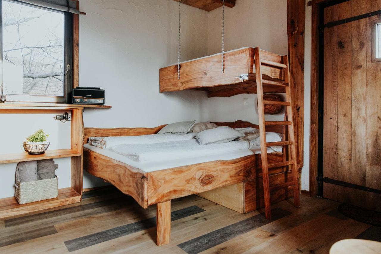 Treehouse Drevesna Hiska Strkovo Gnezdo Ranc Jures Hotel Лютомер Екстериор снимка
