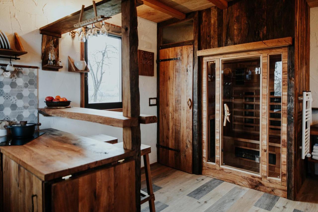 Treehouse Drevesna Hiska Strkovo Gnezdo Ranc Jures Hotel Лютомер Екстериор снимка